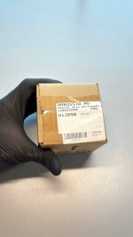 H&M Небольшая ароматическая свеча в стеклянной подставке 1208829006