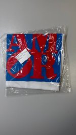 Zara ФУТБОЛКА С КОНТРАСТНЫМ ТЕКСТОМ White | 4644/804/250