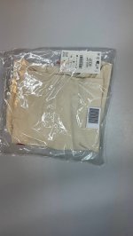 Zara ФУТБОЛКА С КАРМАНОМ И ЭЛЬФОМ Ecru | 5643/626/712