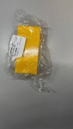 Zara Шампунь для тонких волос zara fine hair 300 мл TINTED LEATHER | 1110/058/999