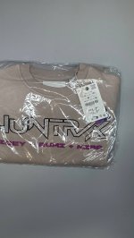 Zara ТОЛСТОВКА С ПРИНТОМ KPOP DEMON HUNTERS™ NETFLIX © Brown / Taupe | 8675/733/737