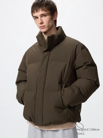 Бесшовный пуховик