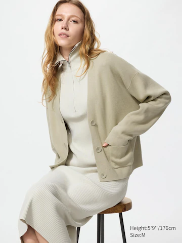 Uniqlo Кардиган с V-образным вырезом из гладкого хлопка