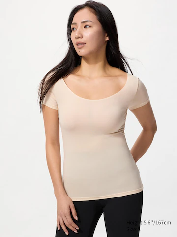 Uniqlo Футболка с горловиной типа скупая AIRISM