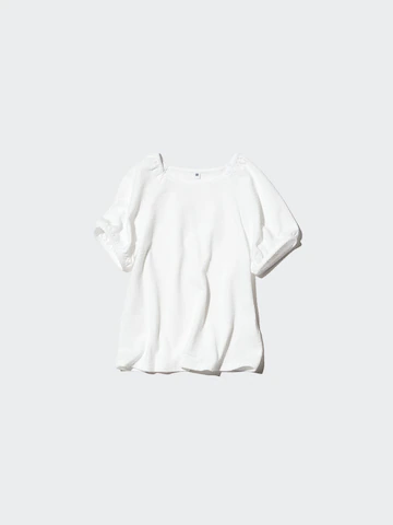 Футболка с объемными рукавами