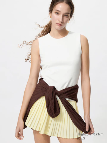 Майка с круглым вырезом и двойной отделкой (без рукавов)