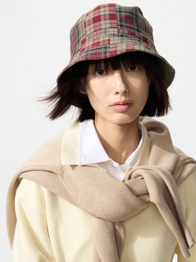 Ведро-шляпа с двусторонним дизайном