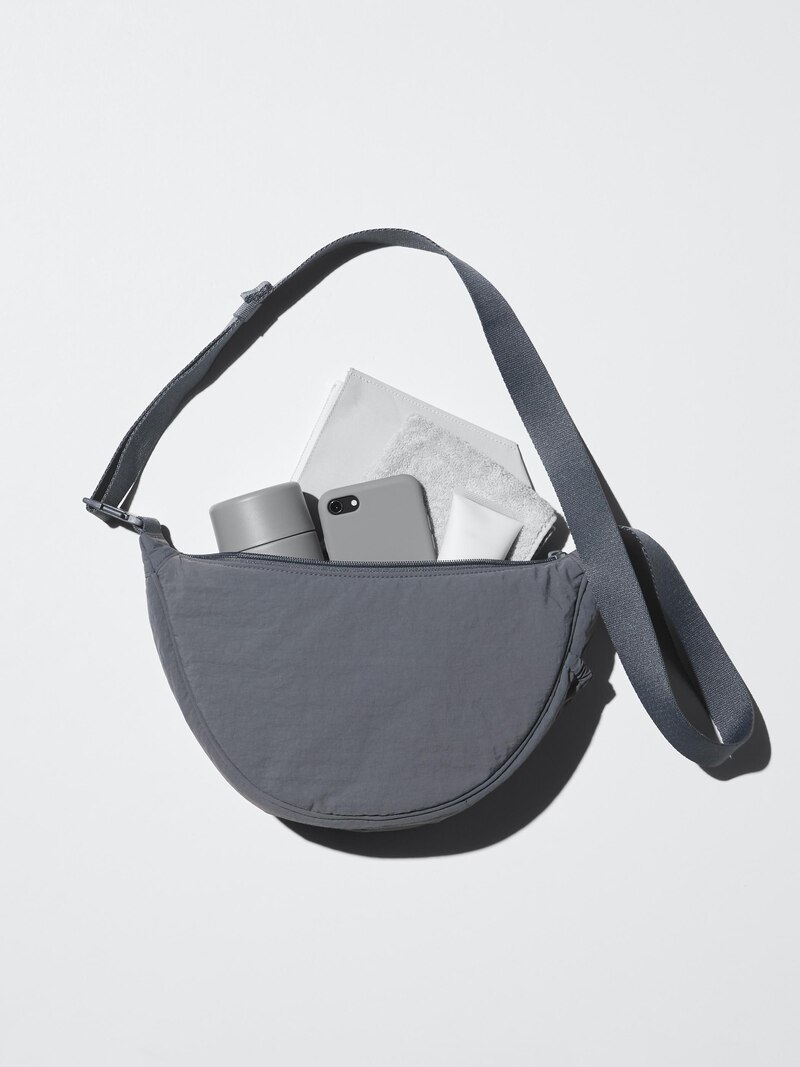 Круглая мини-сумка через плечо