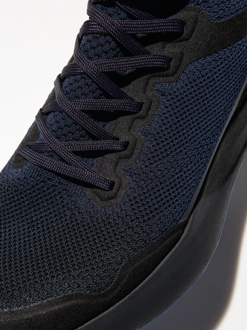 Кроссовки для активной занятий спортом