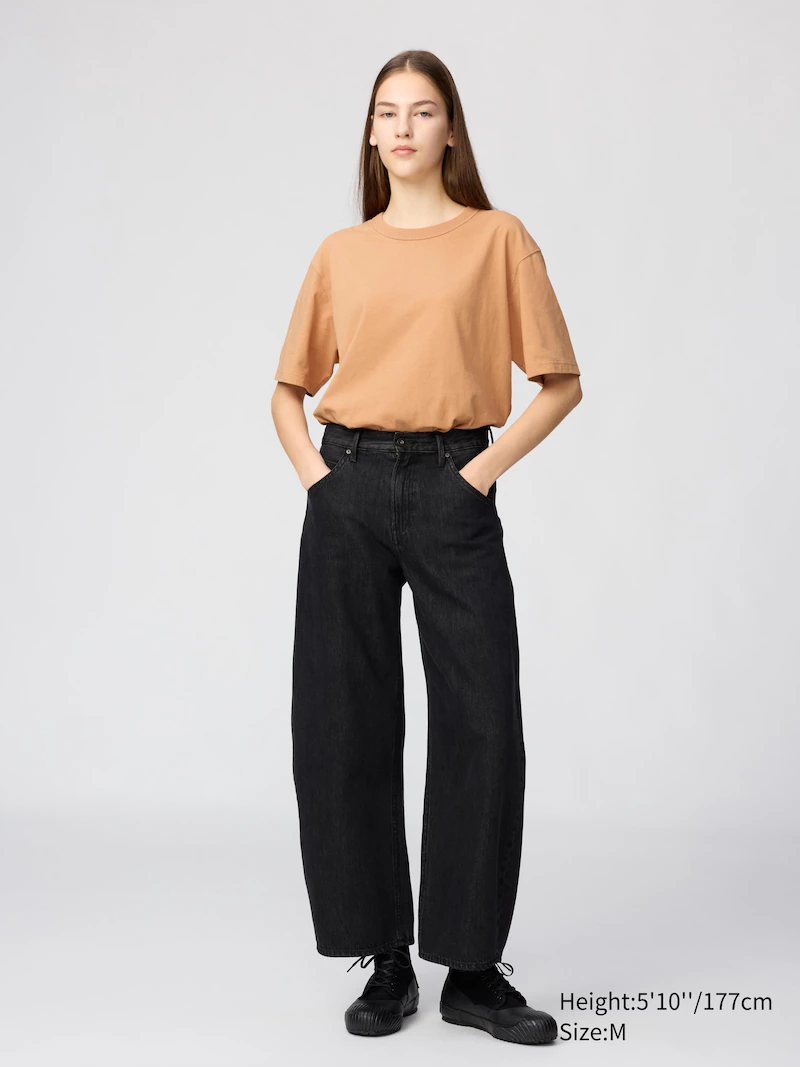 Футболка с круглым вырезом