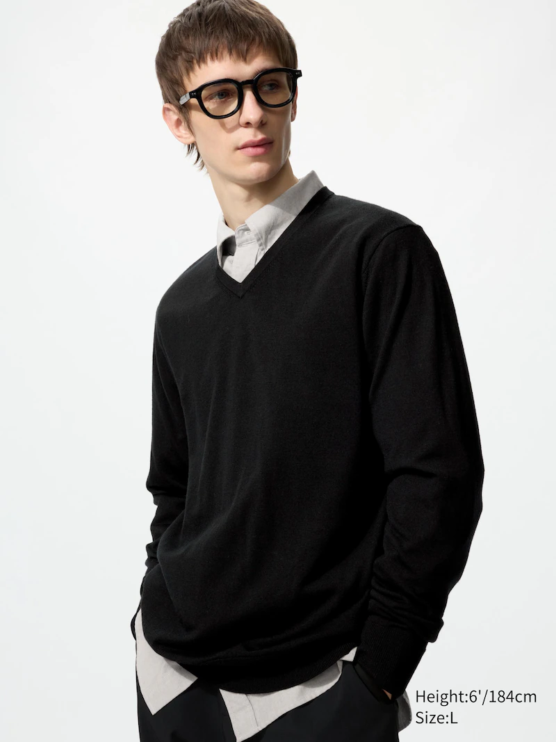 Водолазка с v-образным вырезом из 100% мериносовой шерсти