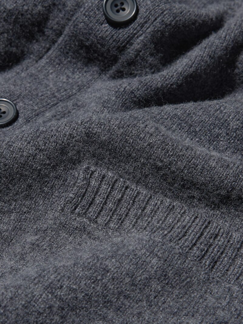 Кардиган с v-образным вырезом из 100% мериносовой шерсти