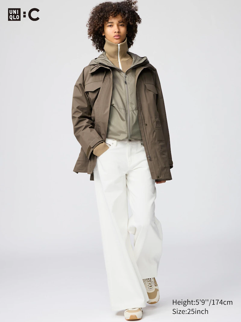 Джинсы с широкими штанинами на низкой посадке