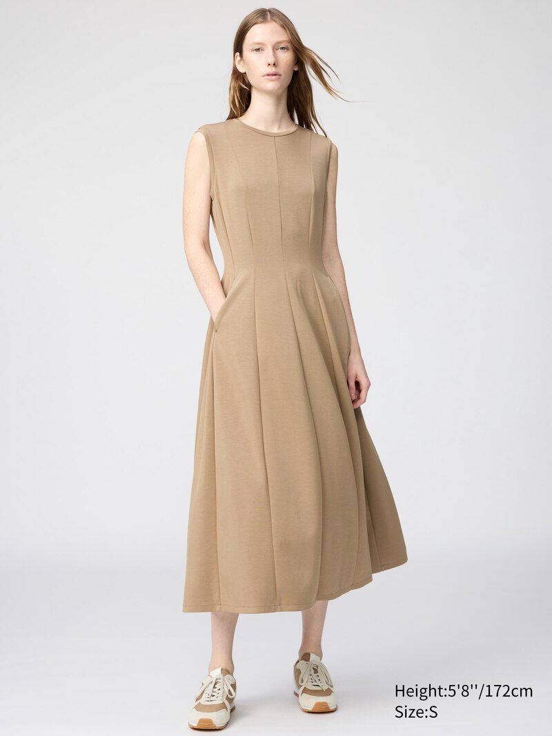 Платье а-силуэт (без рукавов)