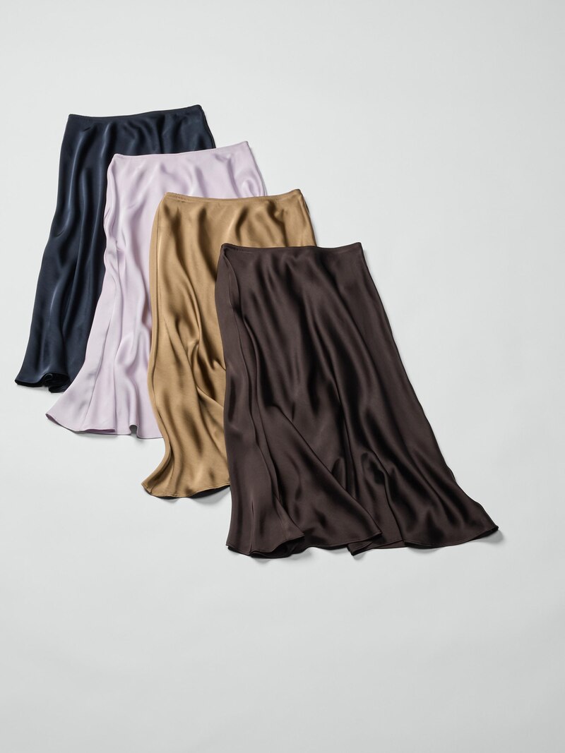 Юбка макси из атласа