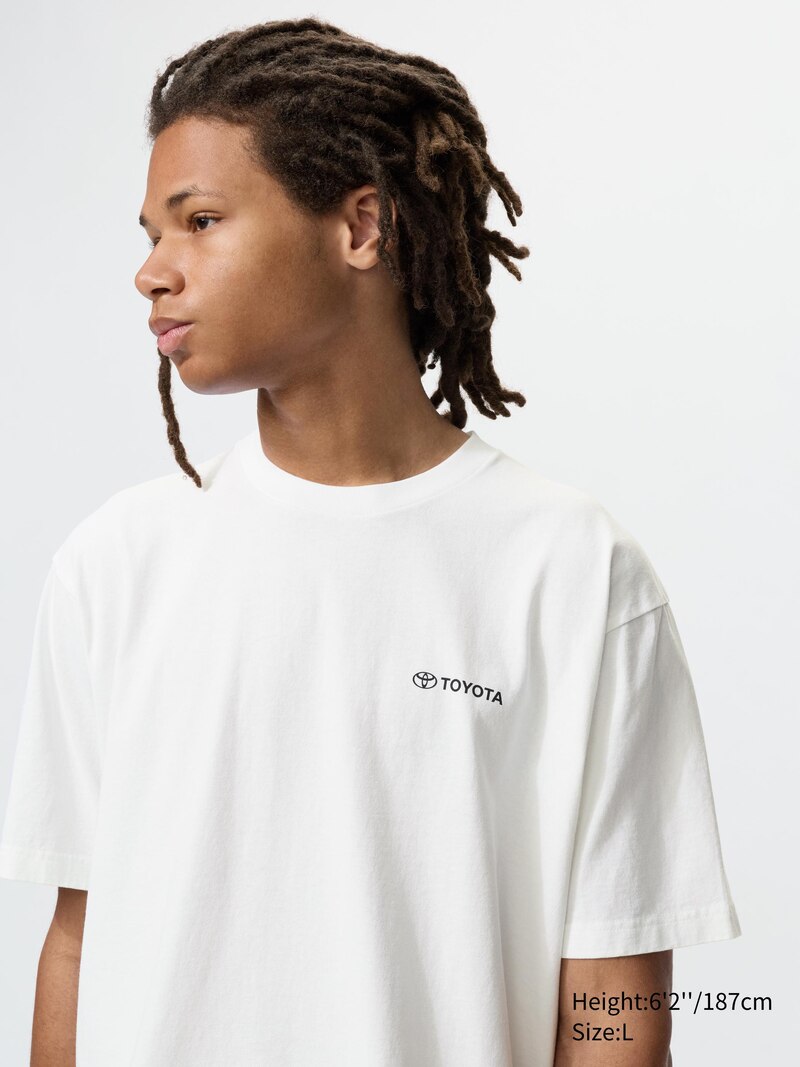 Футболка с графикой toyota ut