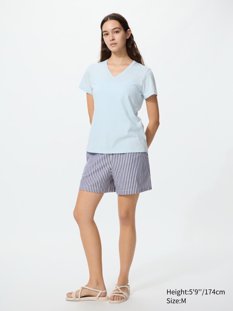 Футболка с v-образным вырезом из слегка меланжированного джерси