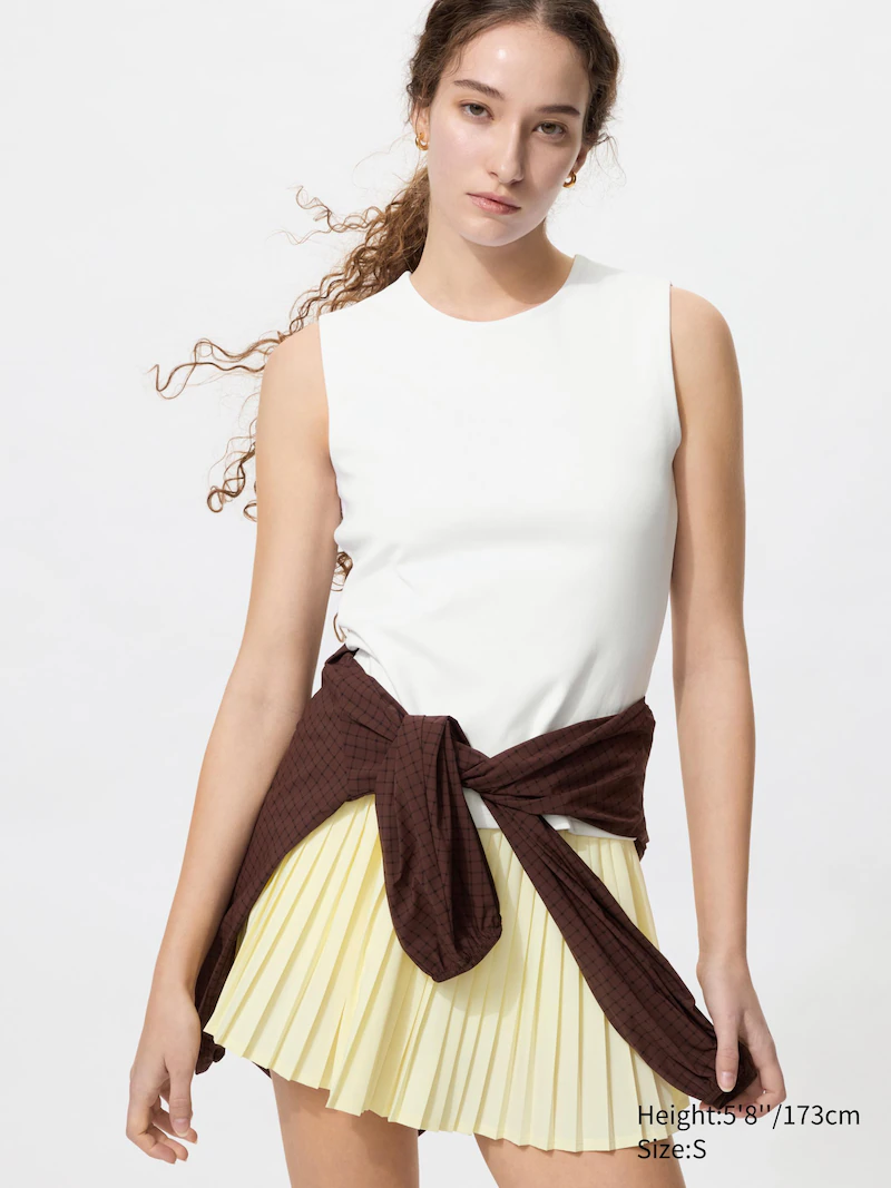 Майка с круглым вырезом и двойной отделкой (без рукавов)