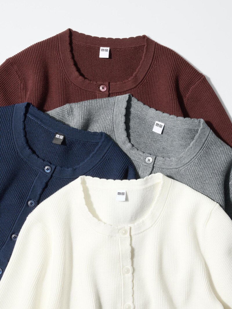 Кардиган с коротким рукавом и застёжкой на пуговицы и бахрому