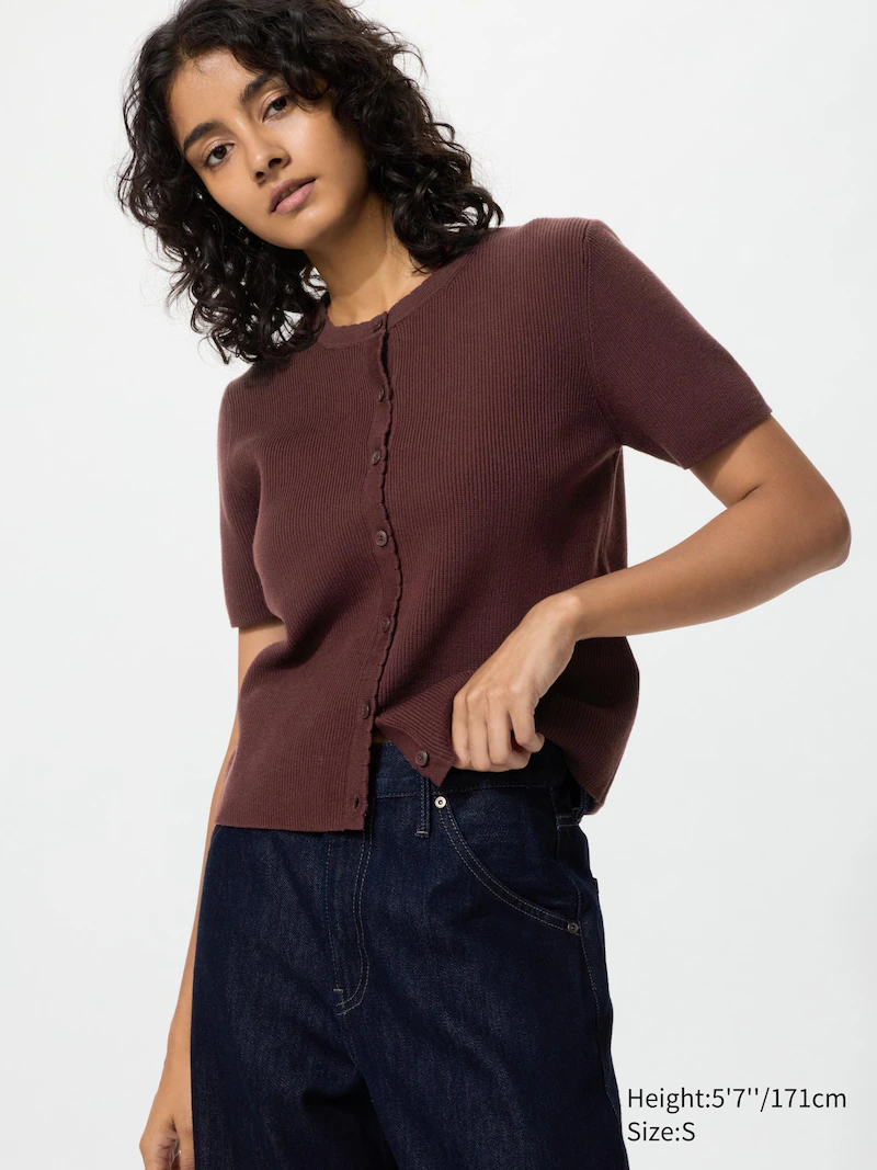 Кардиган с коротким рукавом и застёжкой на пуговицы и бахрому