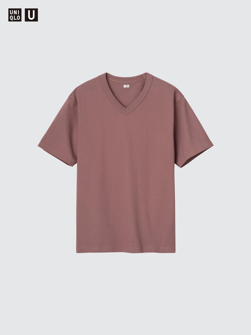 Футболка с v-образным вырезом