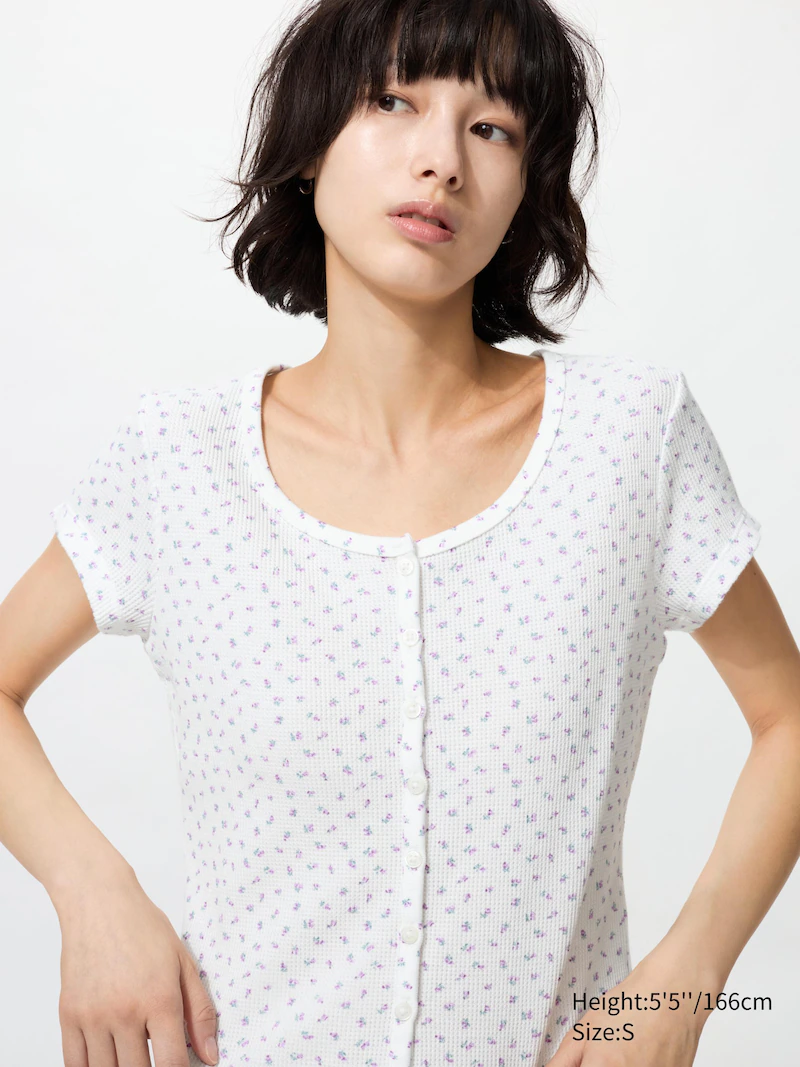 Футболка с мини-воротником waffle (узор, глубокий вырез)