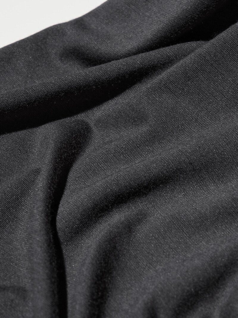 Футболка с длинным рукавом heattech crew neck